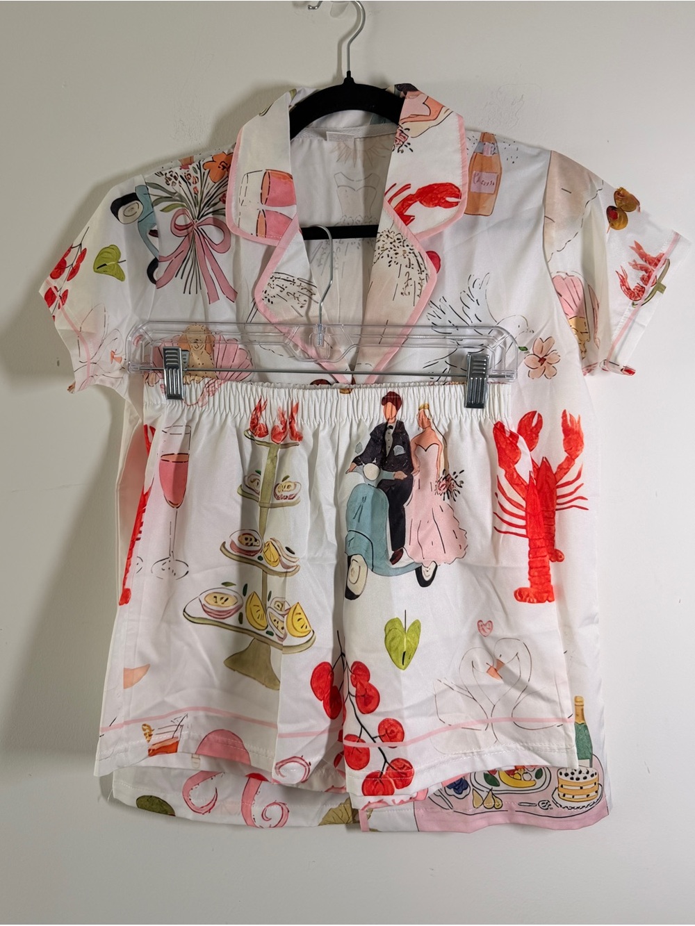 Women’s Whimsical Wedding Seafood & Picnic Print Short PJ Set- White & Red Small